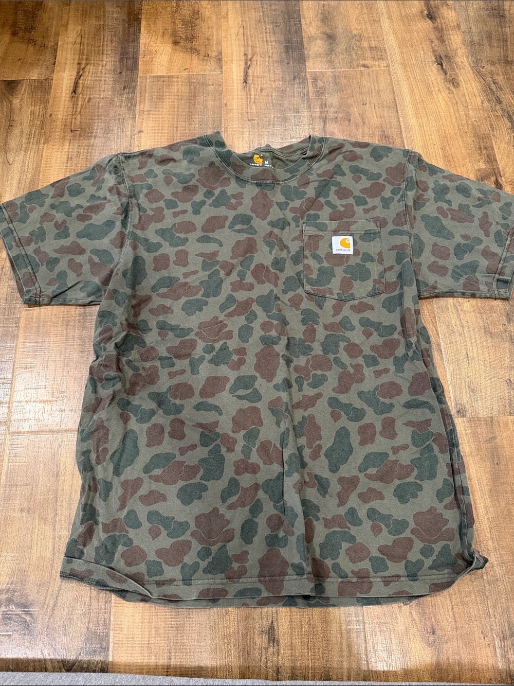 Carhartt Short Sleeve Pocket Tee in Green & Brown Camo